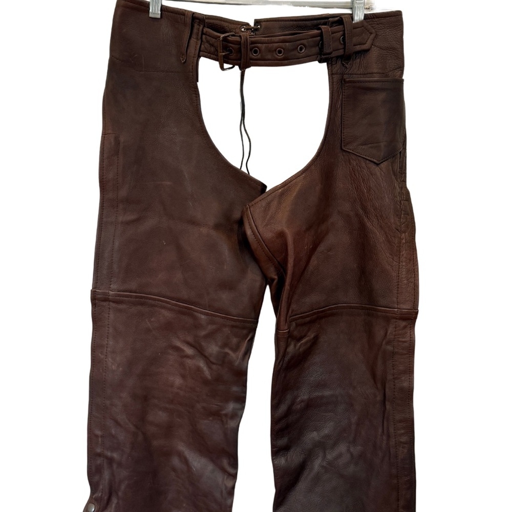 Vintage 70s | Genuine LEATHER Womens
M/L Chaps